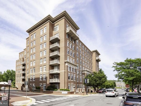 4480 MARKET COMMONS DRIVE, Unit 715, FAIRFAX, VA 22033