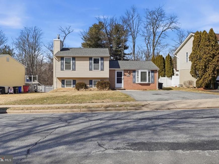 213 Wintergreen Lane, Brunswick, MD 21716 Main Photo