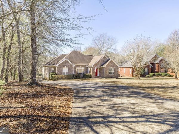 126 Pineworth Pointe Drive, Macon, GA 31216