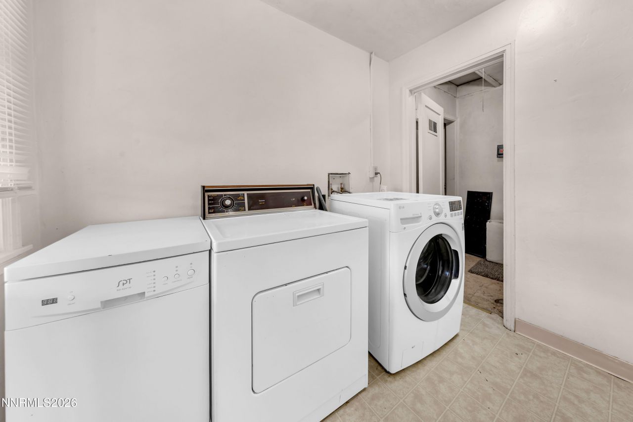 1111 Strand Place, Reno, NV 89503 Photo