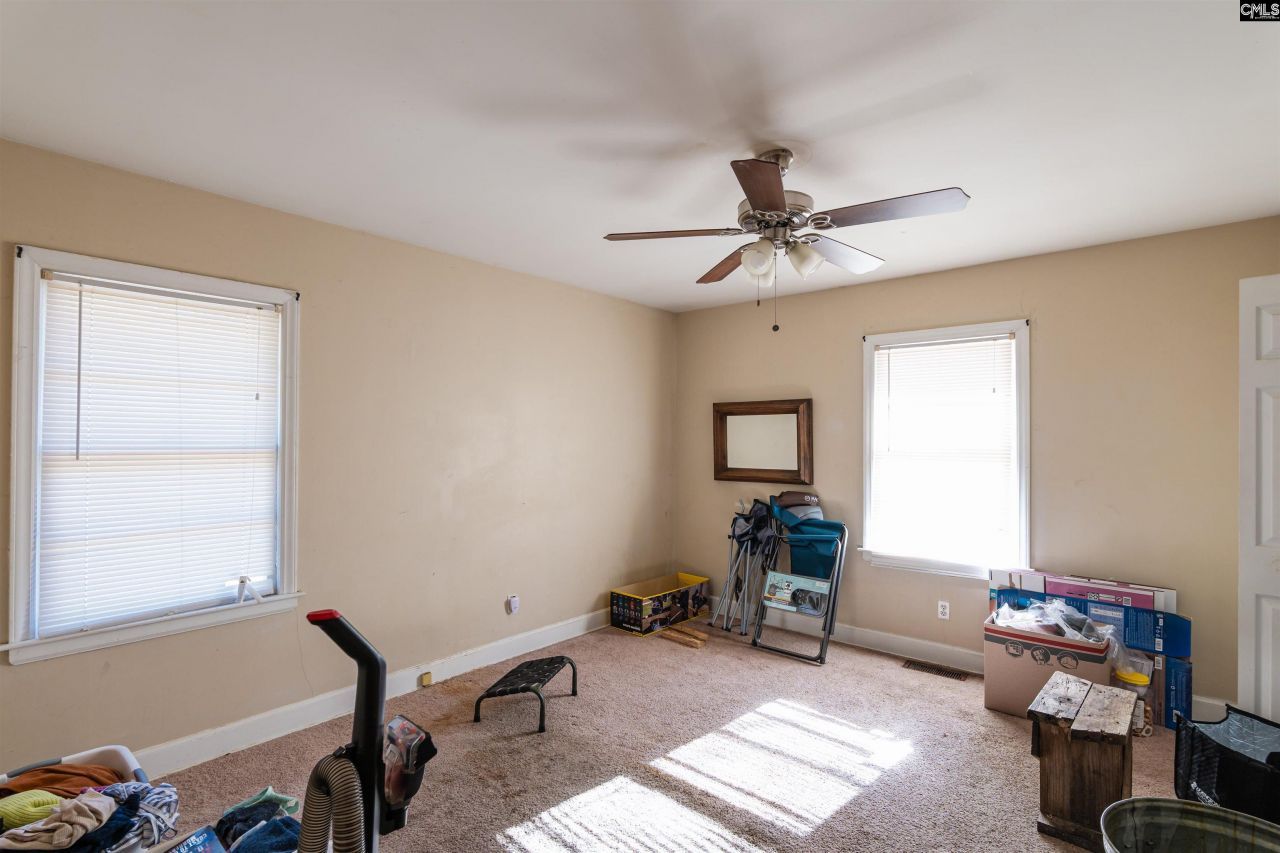 202 & 204 Hendrix Street Photo 6