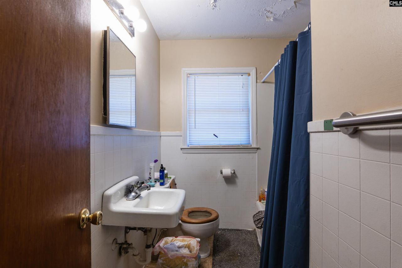 202 & 204 Hendrix Street Photo 7