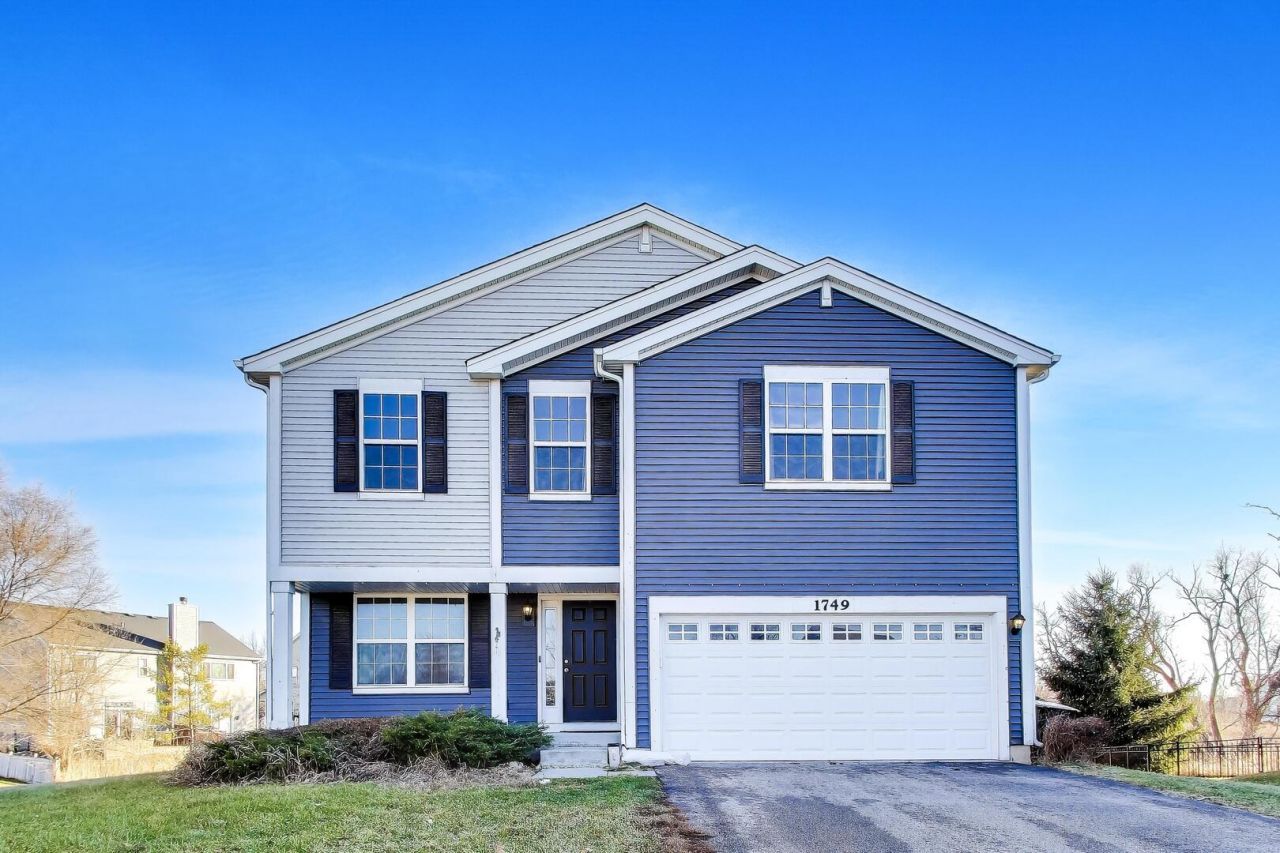 1749 Serenity Court, Antioch, IL 60002 Main Photo