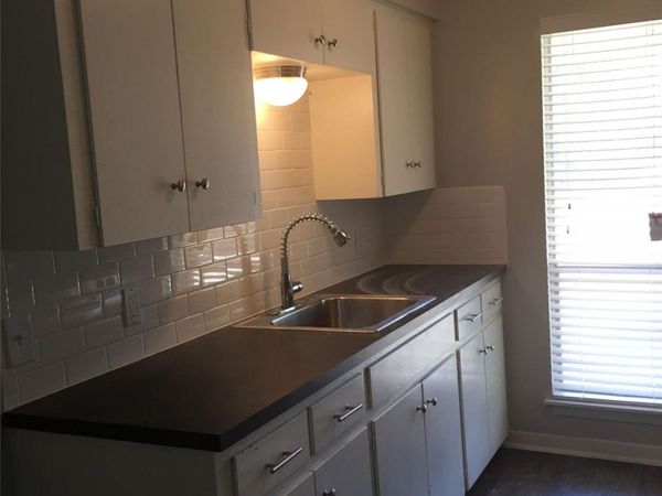 5607 Sunshine DR, Unit 107, Austin, TX 78756