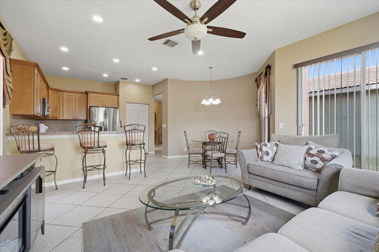 2111 SW 148th Avenue, Miramar, FL 33027 Photo