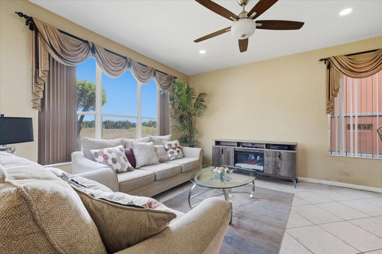 2111 SW 148th Avenue, Miramar, FL 33027 Photo