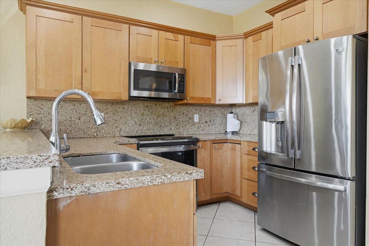 2111 SW 148th Avenue, Miramar, FL 33027 Photo