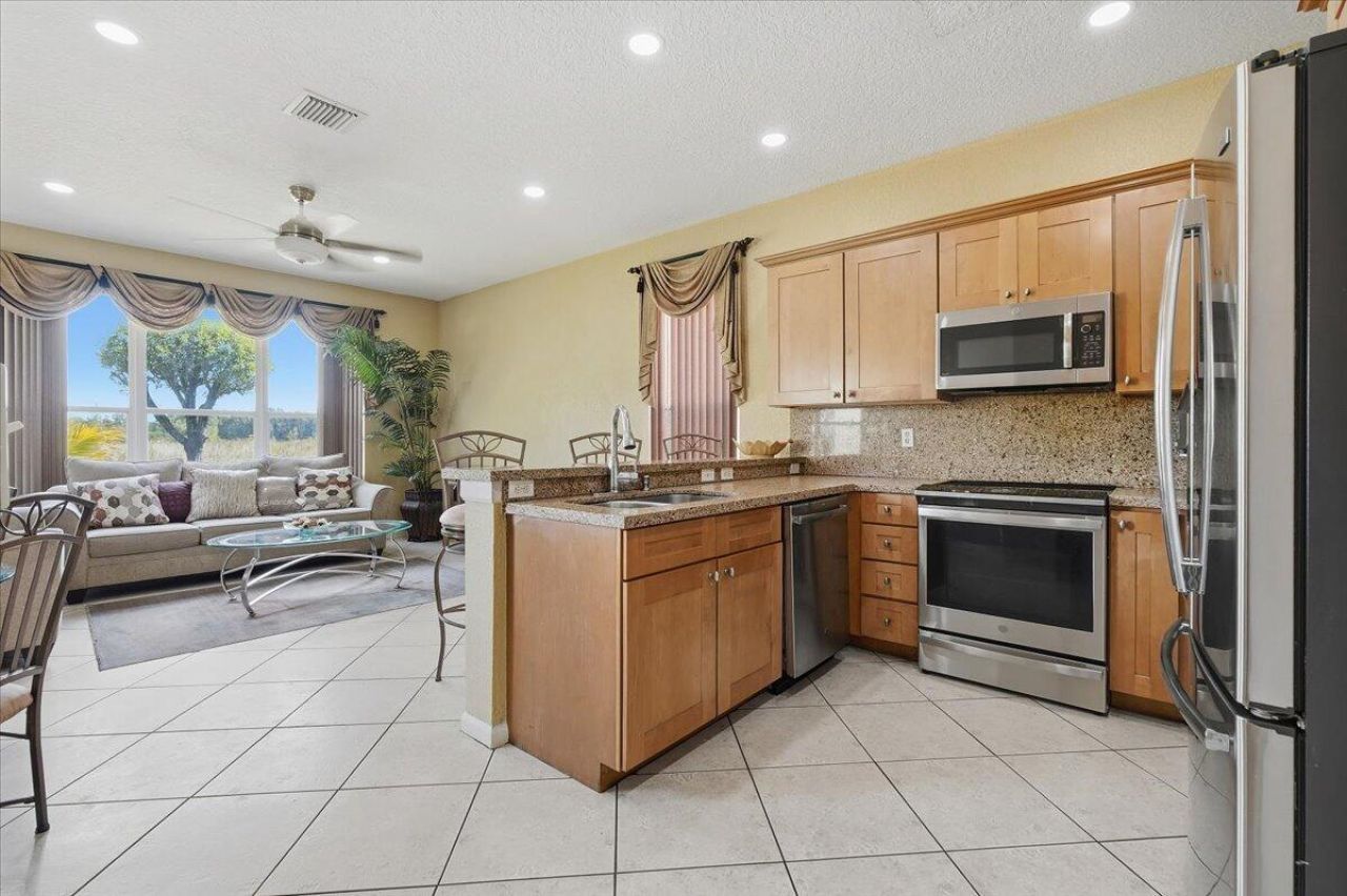 2111 SW 148th Avenue, Miramar, FL 33027 Photo