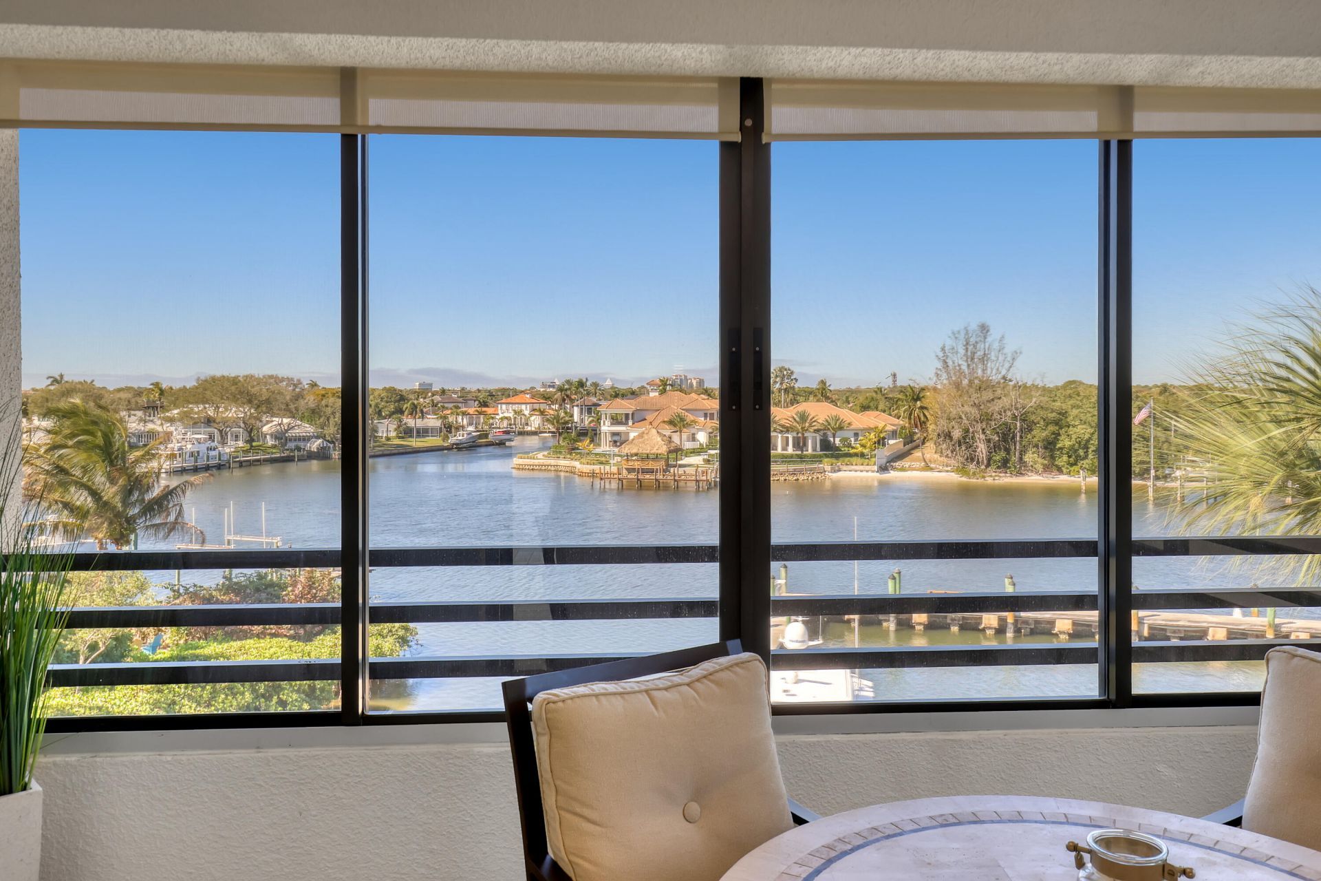 945 Oak Harbour Drive, Unit 945, Juno Beach, FL 33408 Photo