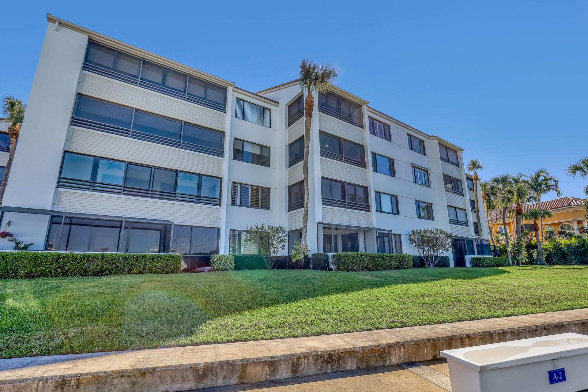 945 Oak Harbour Drive, Unit 945, Juno Beach, FL 33408 Photo