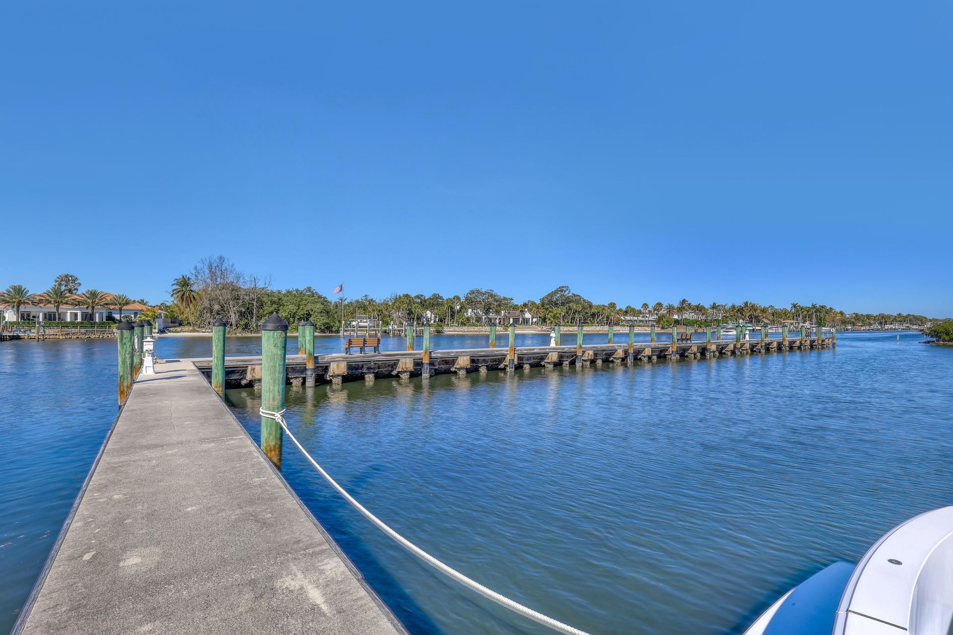 945 Oak Harbour Drive, Unit 945, Juno Beach, FL 33408 Photo