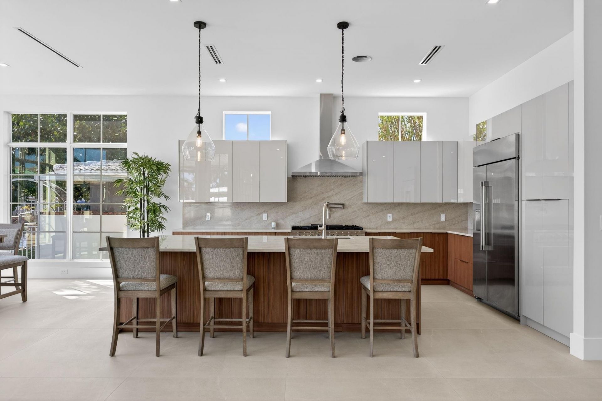 310 SE 9 Court, Pompano Beach, FL 33060 Photo