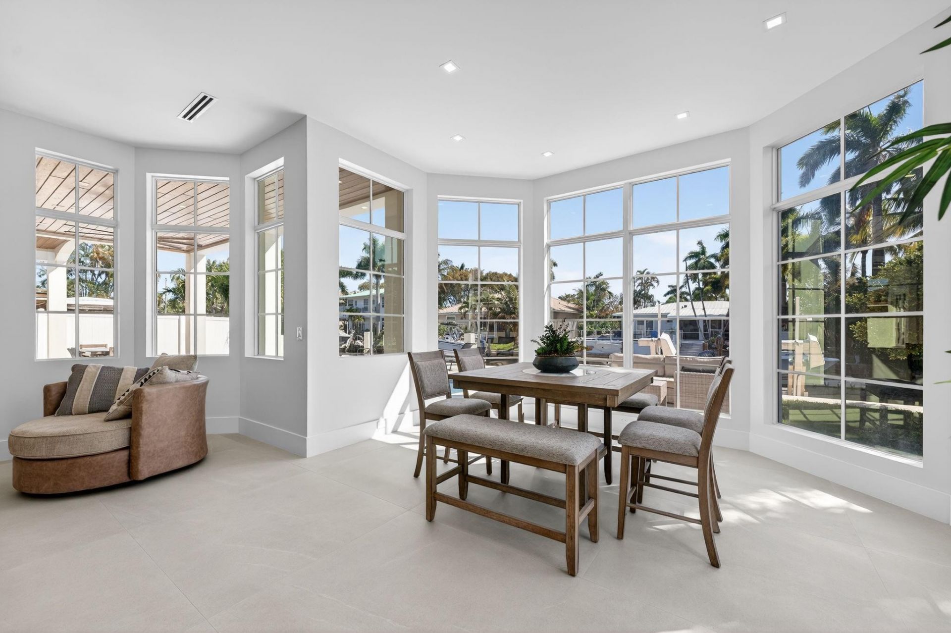 310 SE 9 Court, Pompano Beach, FL 33060 Photo