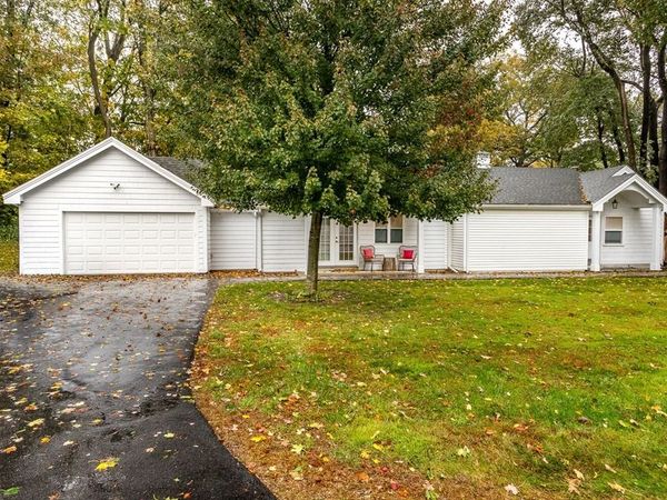 32 Billings St, Unit 32R, Sharon, MA 02067