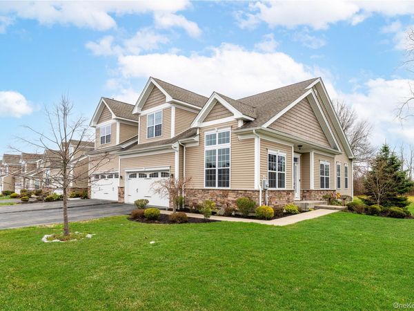 27 Dutch Court, Wappingers Falls, NY 12590