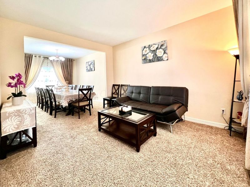 7565 Scioto Parkway, Powell, OH 43065 Photo 3