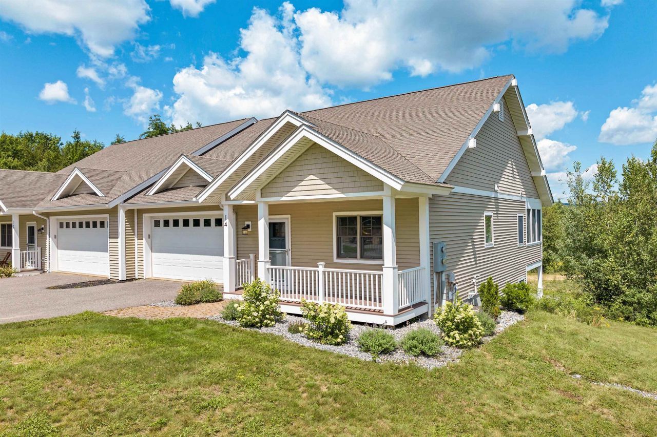 14 Stonehenge Circle, Unit 11, Northfield, NH 03220 Main Photo