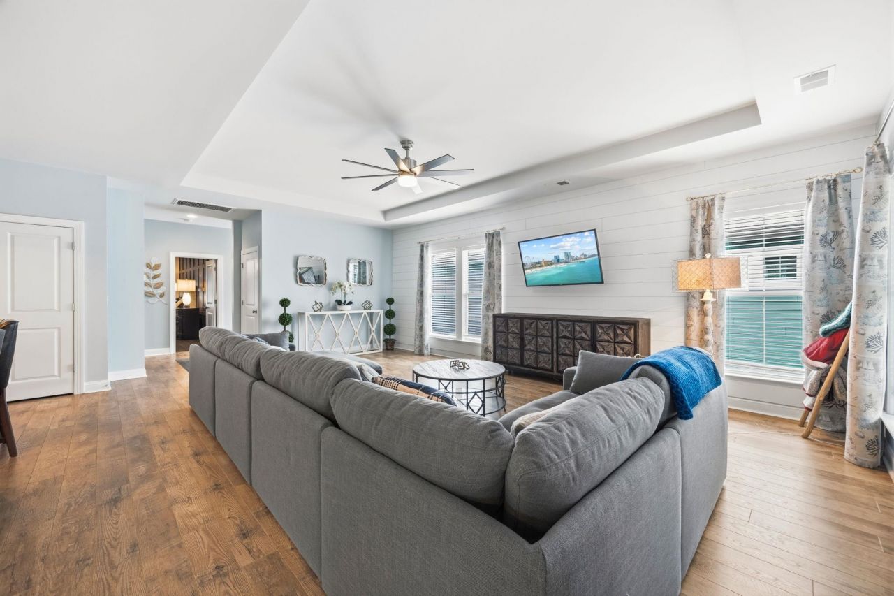 201 Splendor Circle  Photo 12