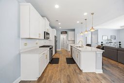 201 Splendor Circle  photo 4