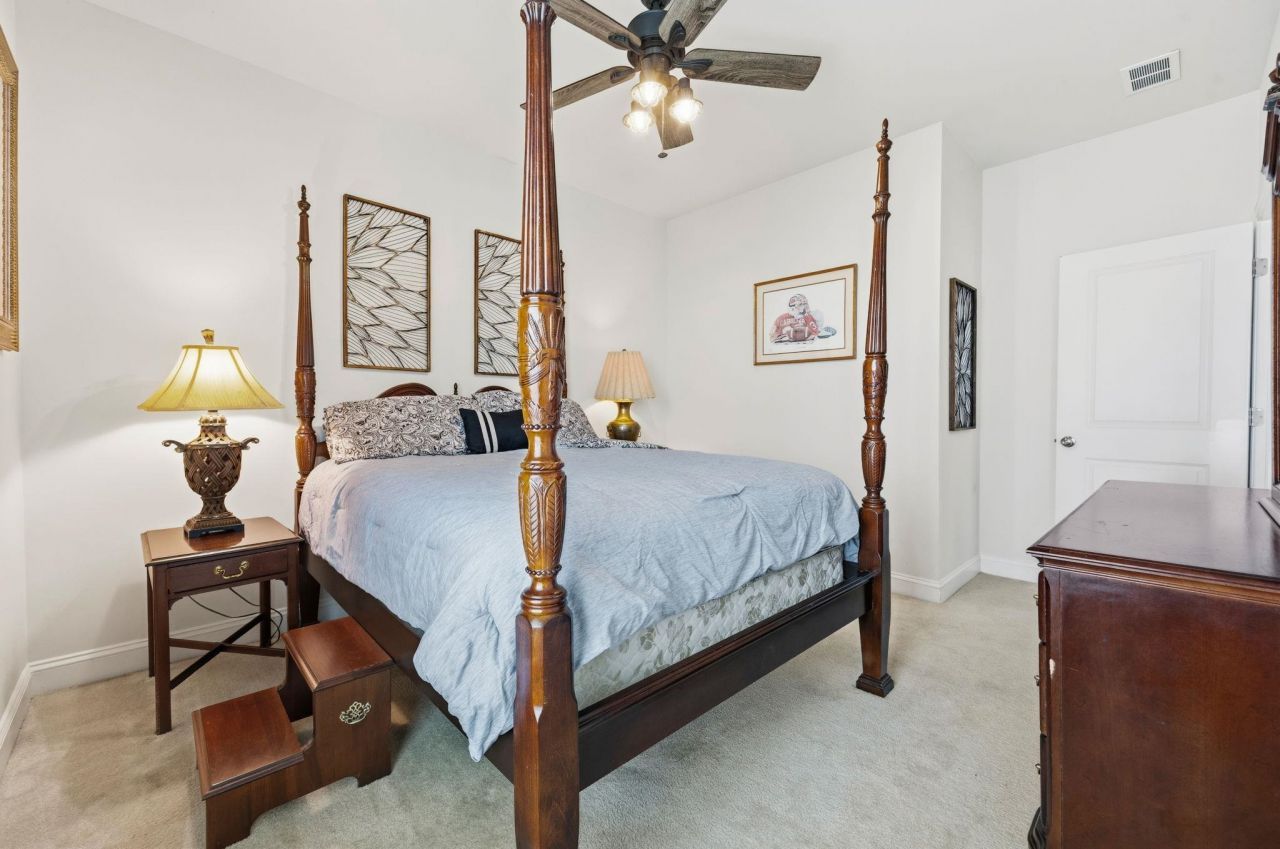 201 Splendor Circle  Photo 38