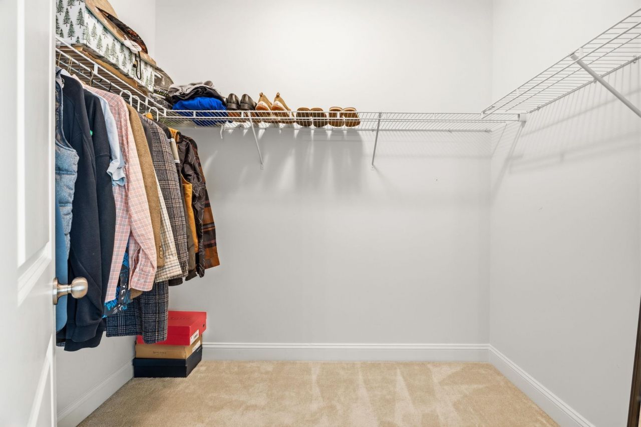 201 Splendor Circle  Photo 40