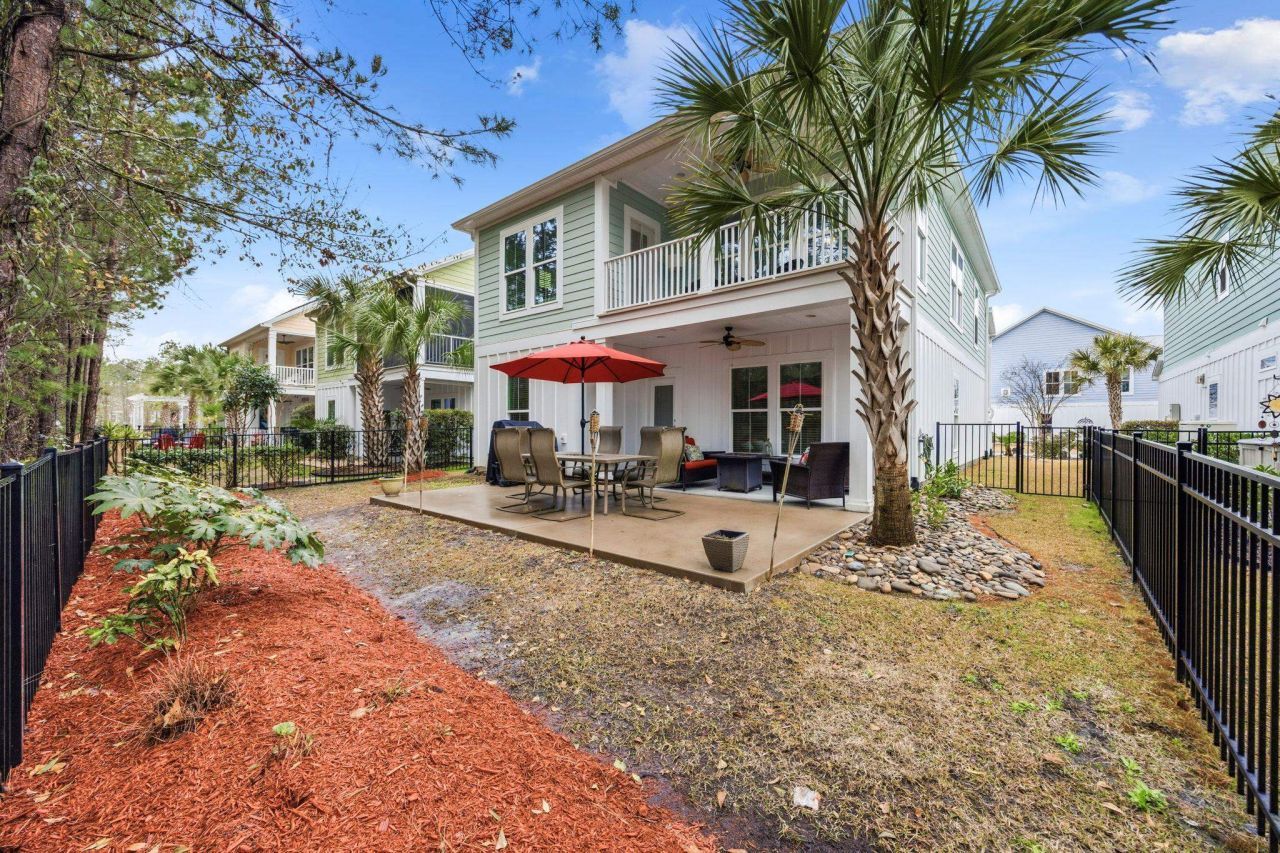 201 Splendor Circle  Photo 44