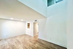 402 75th Ave N  photo 4