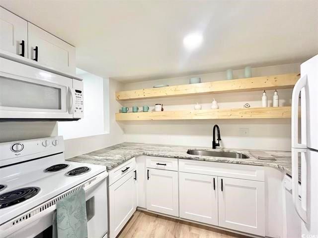 402 75th Ave N  Photo 7