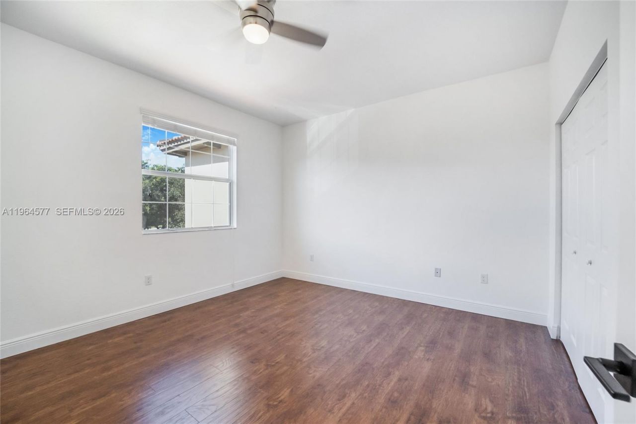 1302 SW 147th Ter , Pembroke Pines, FL 33027 Photo