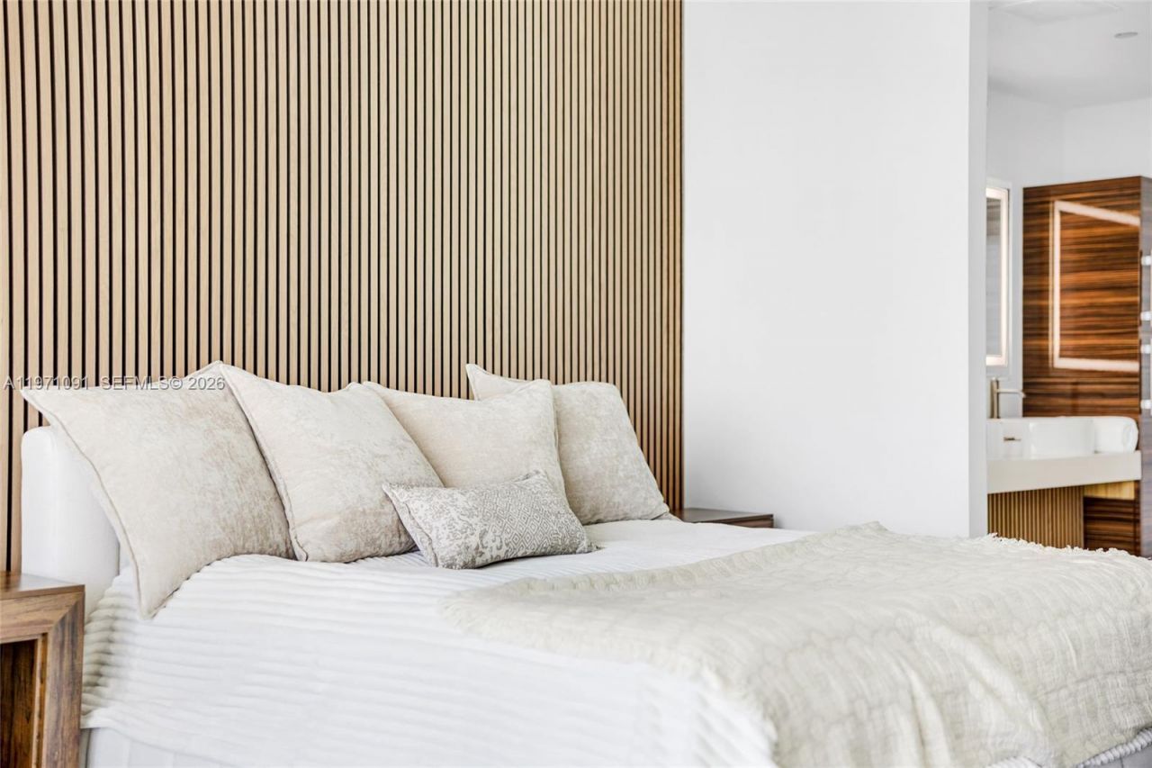 2020 N Bayshore Dr, Unit 3509, Miami, FL 33137 Photo