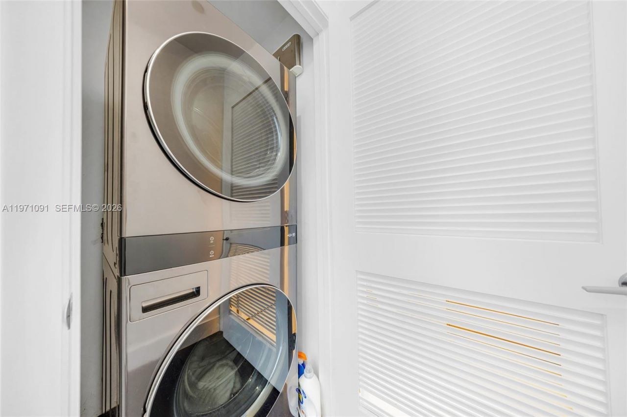 2020 N Bayshore Dr, Unit 3509, Miami, FL 33137 Photo