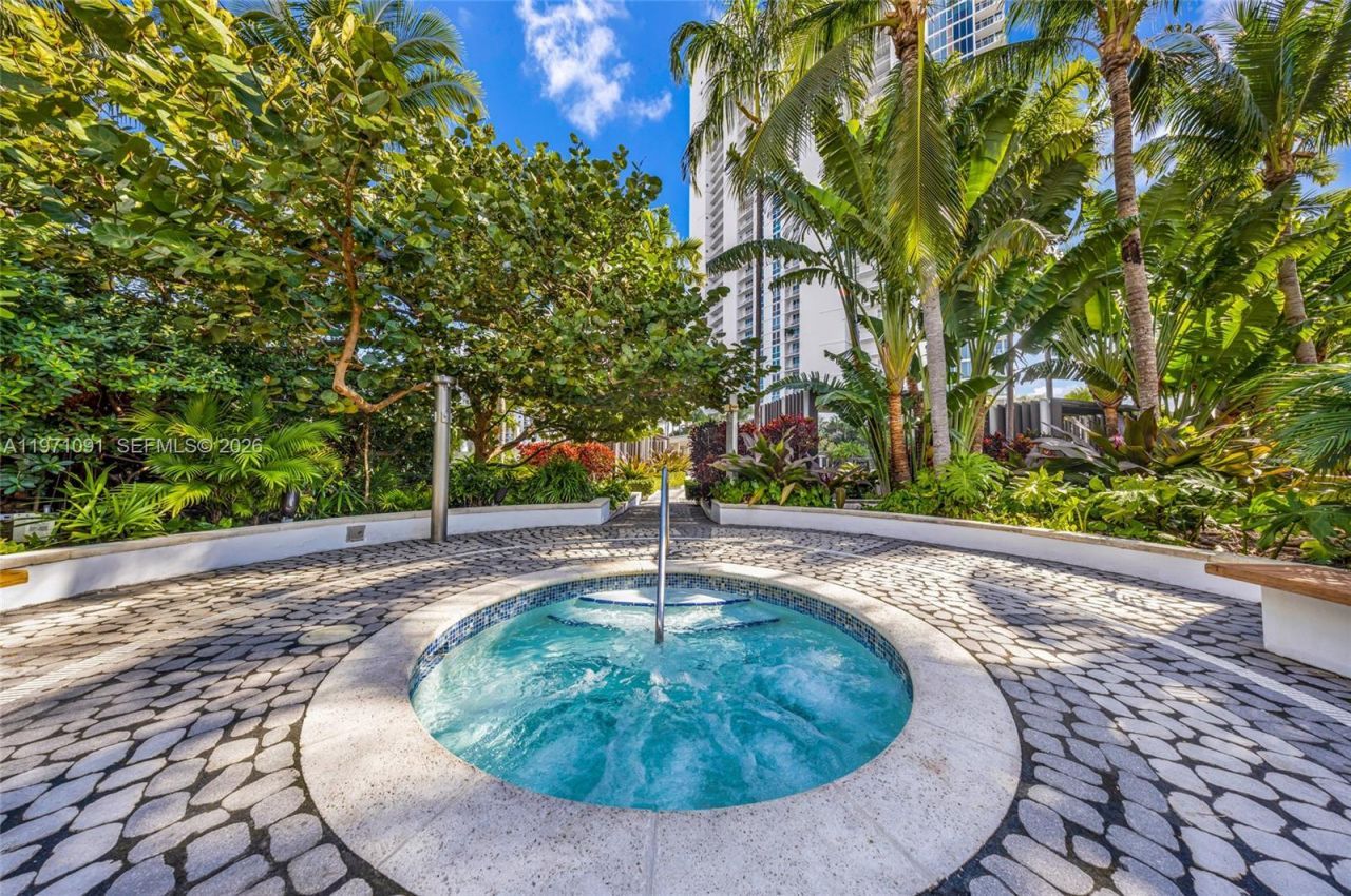 2020 N Bayshore Dr, Unit 3509, Miami, FL 33137 Photo