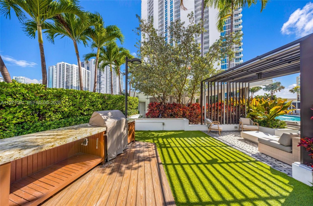 2020 N Bayshore Dr, Unit 3509, Miami, FL 33137 Photo