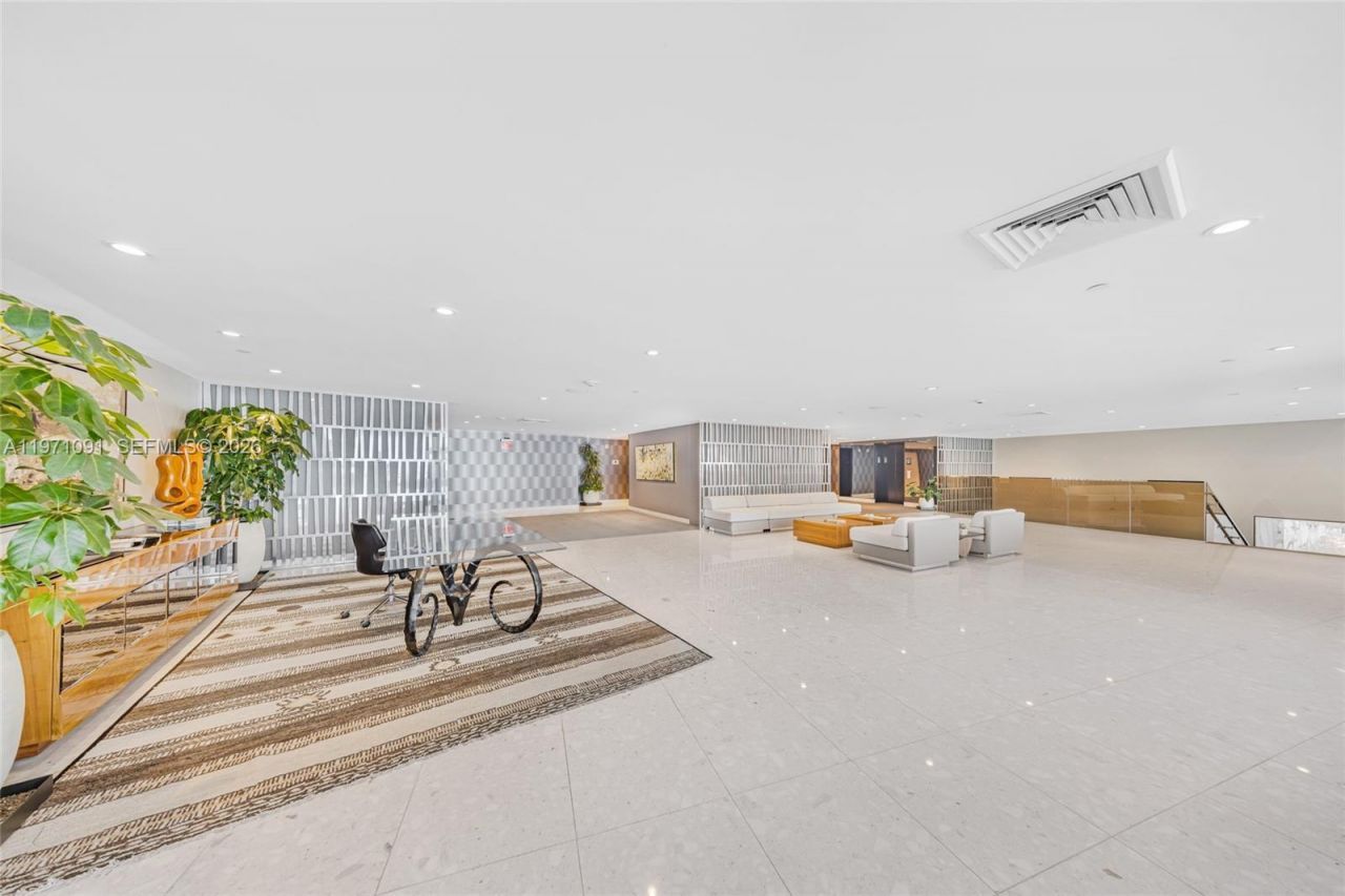 2020 N Bayshore Dr, Unit 3509, Miami, FL 33137 Photo