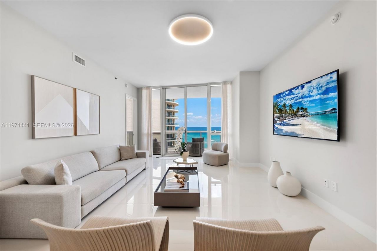 16001 Collins Ave , Unit 803, Sunny Isles Beach, FL 33160 Photo