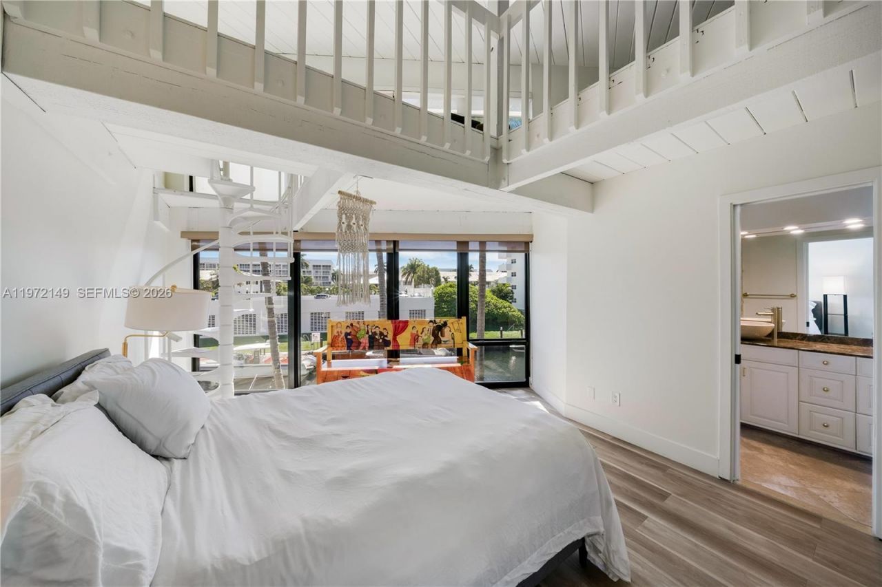 3068 NE 49th St, Fort Lauderdale, FL 33308 Photo