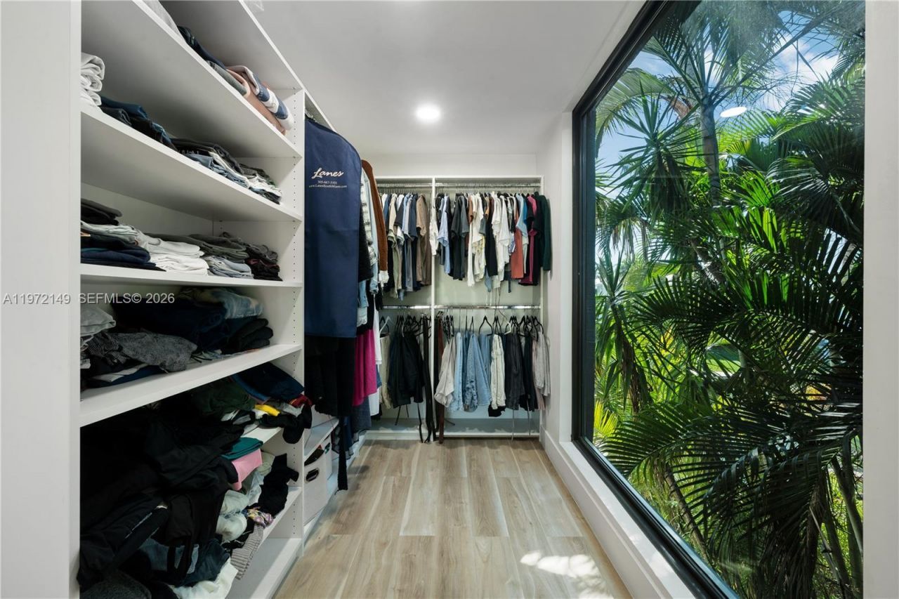 3068 NE 49th St, Fort Lauderdale, FL 33308 Photo