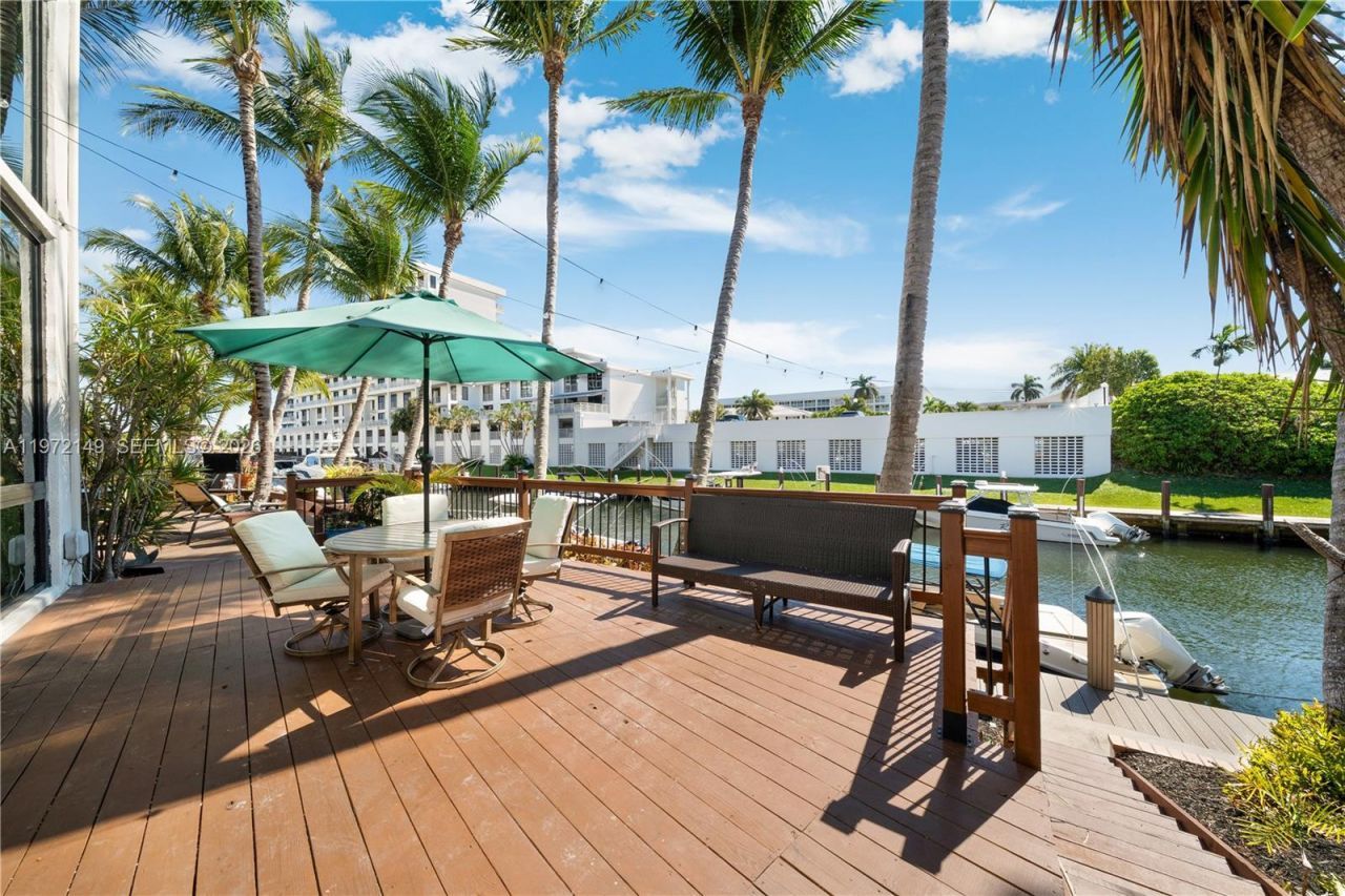 3068 NE 49th St, Fort Lauderdale, FL 33308 Photo