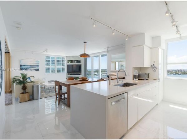 90 Alton Rd , Unit 1702, Miami Beach, FL 33139