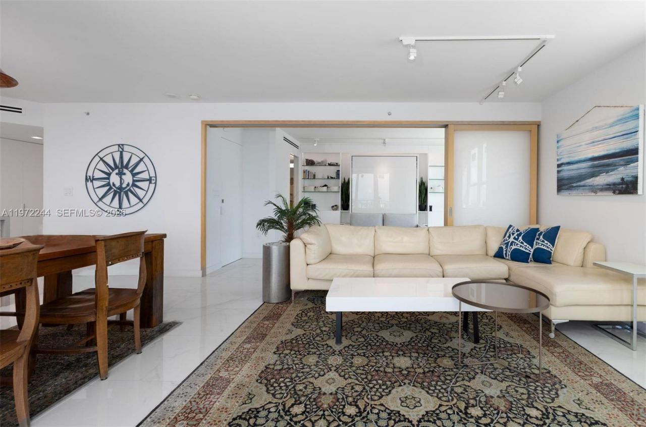 90 Alton Rd , Unit 1702, Miami Beach, FL 33139 Photo