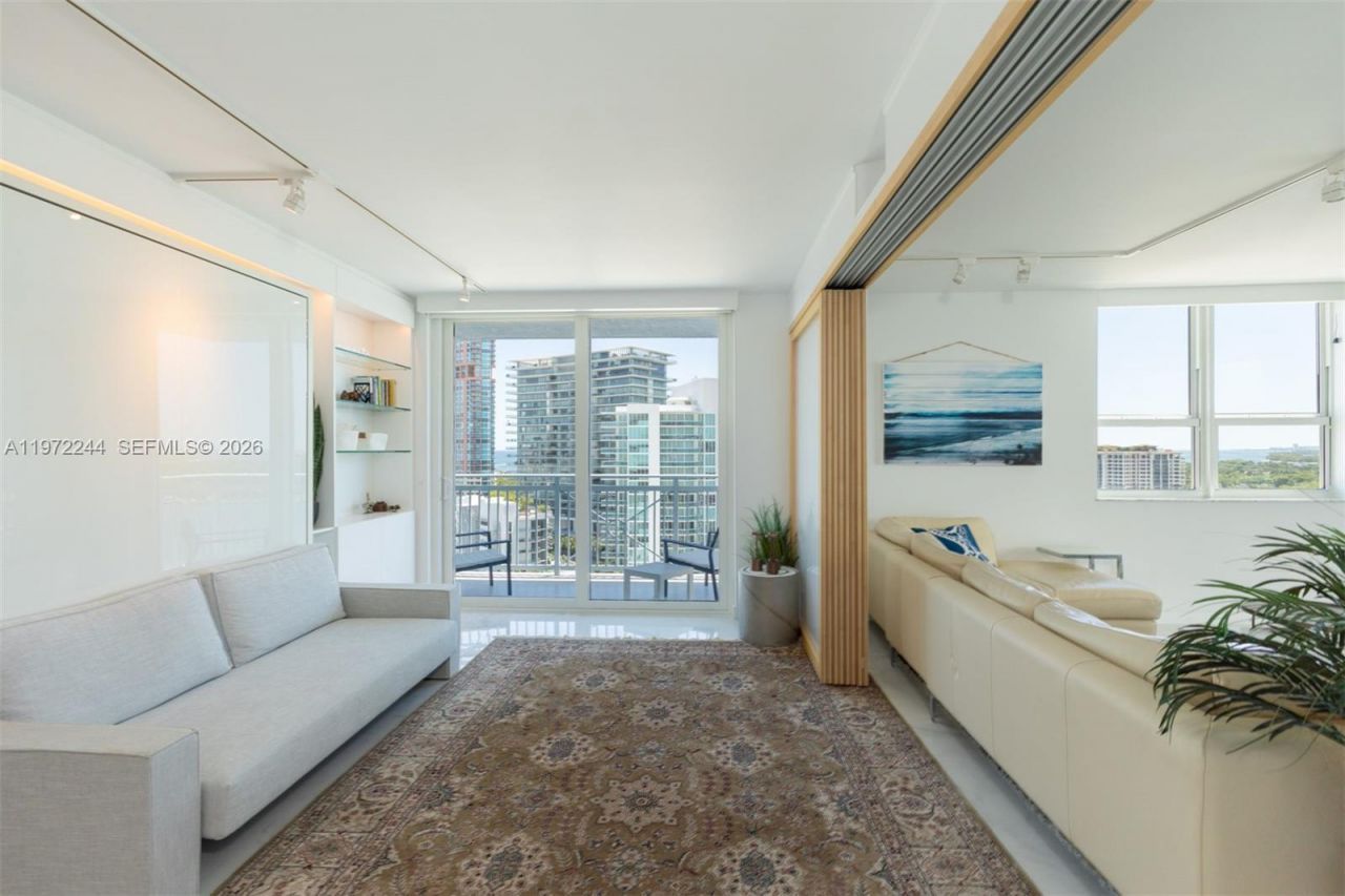 90 Alton Rd , Unit 1702, Miami Beach, FL 33139 Photo