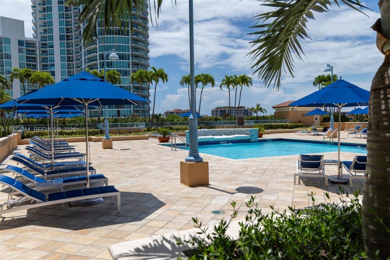 90 Alton Rd , Unit 1702, Miami Beach, FL 33139 Photo