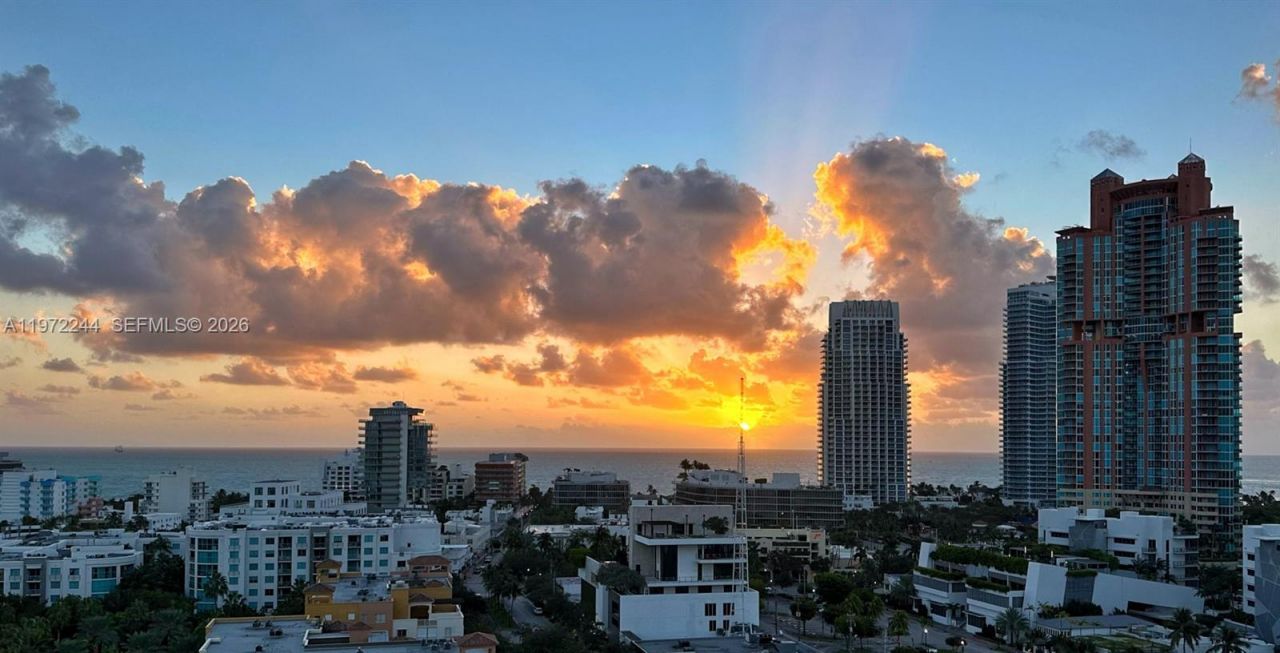 90 Alton Rd , Unit 1702, Miami Beach, FL 33139 Photo