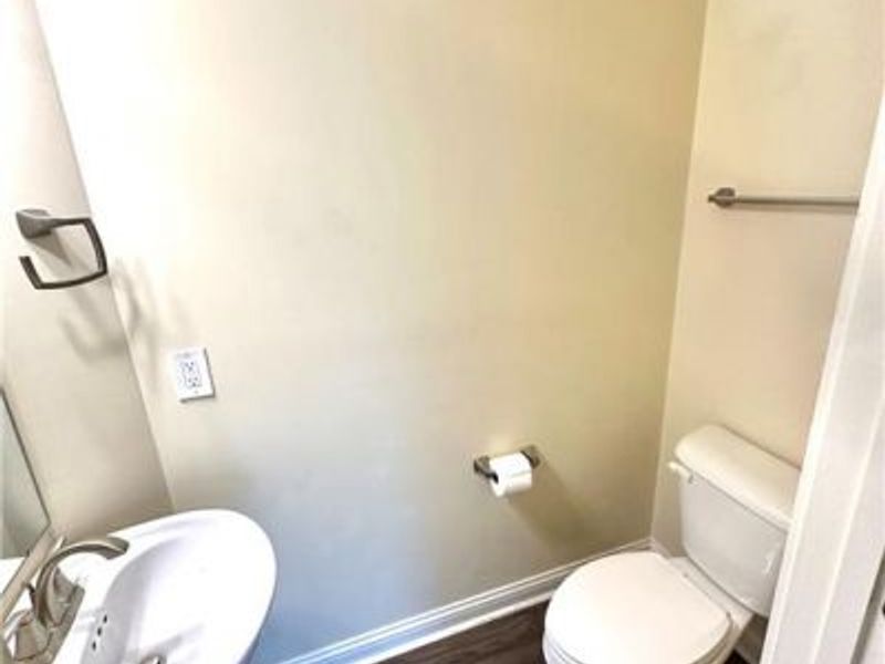 199 E Rochelle Street, Unit I199, Cincinnati, OH 45219 Photo 14