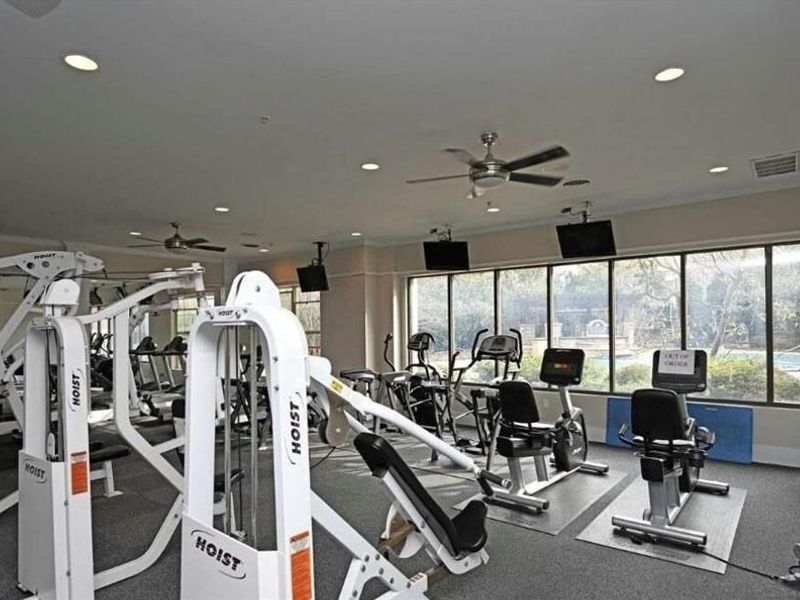 199 E Rochelle Street, Unit I199, Cincinnati, OH 45219 Photo 29