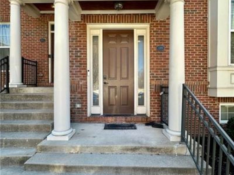 199 E Rochelle Street, Unit I199, Cincinnati, OH 45219 Photo 3