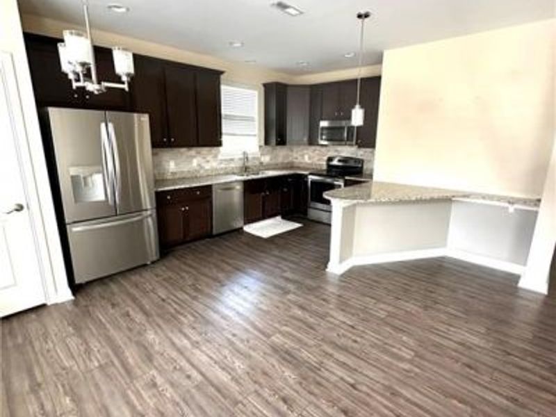 199 E Rochelle Street, Unit I199, Cincinnati, OH 45219 Photo 6