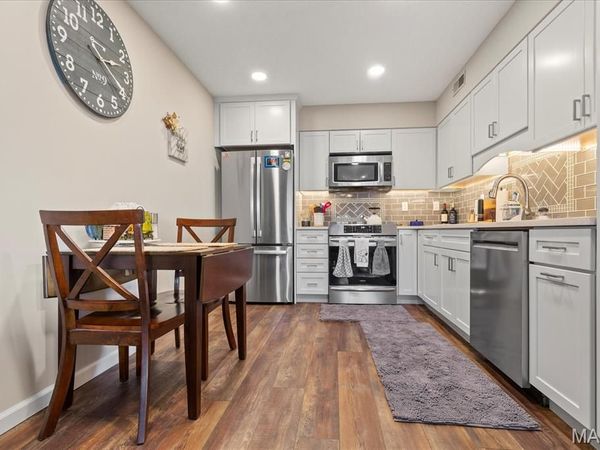 4307 FORDER Place, Unit G, St Louis, MO 63129