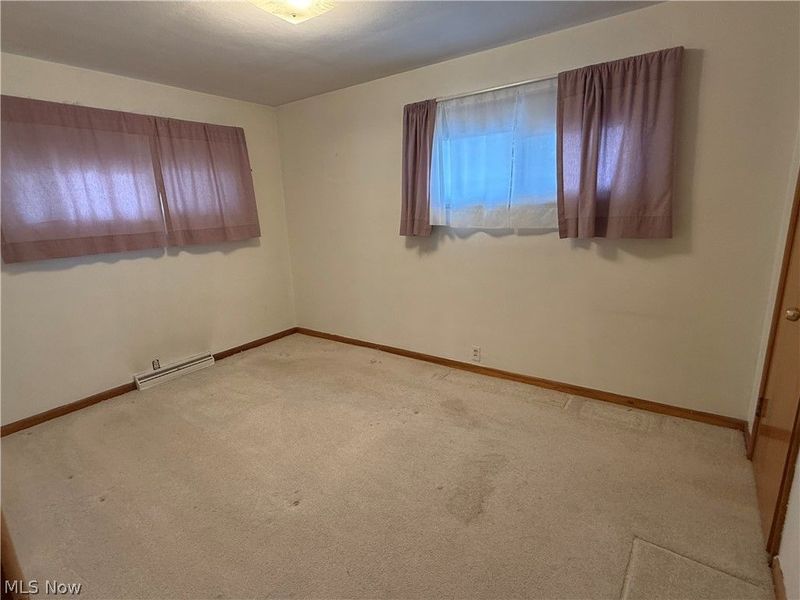 329 N Forest Avenue, Steubenville, OH 43952 Photo 12