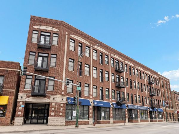 3755 N Racine Avenue, Unit 2A, Chicago, IL 60613